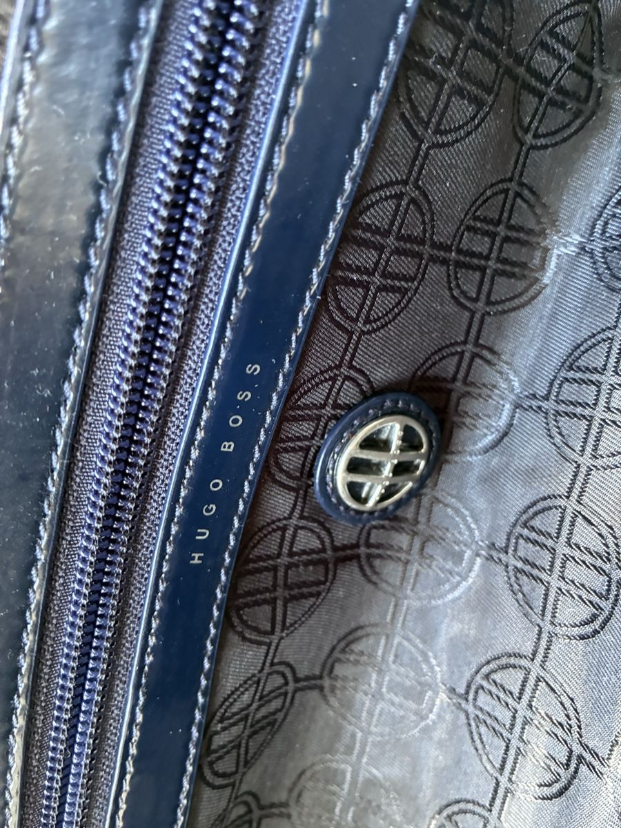 Hugo Boss Taschen für Damen: Clutch Hugo Boss – Neu und originalverpackt aus Bibern SO von goldenblue 1