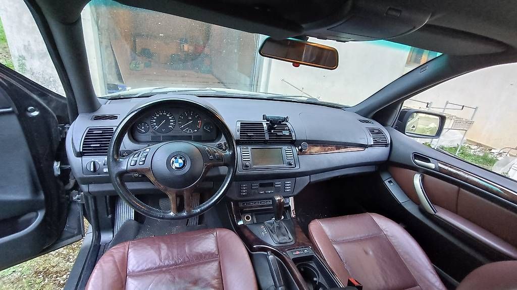 BMW Automobili: BMW X5 E53 4.4i – Usato da Vuiteboeuf venduto da maoanz 5
