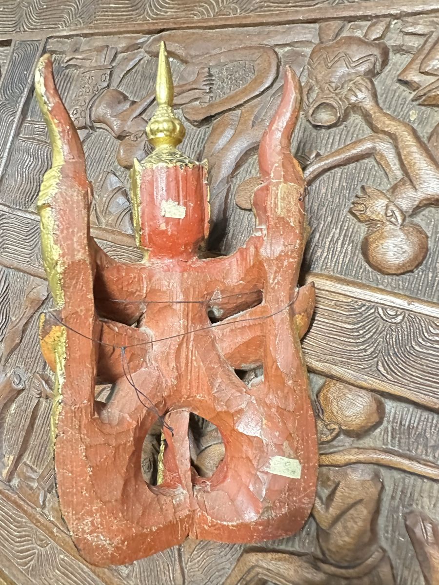Sonstige Antiquitäten & Kunst: Handgeschnitzte Garuda-Holzmaske, vergoldet – Gebraucht aus Nebikon von Vanessa2003 1