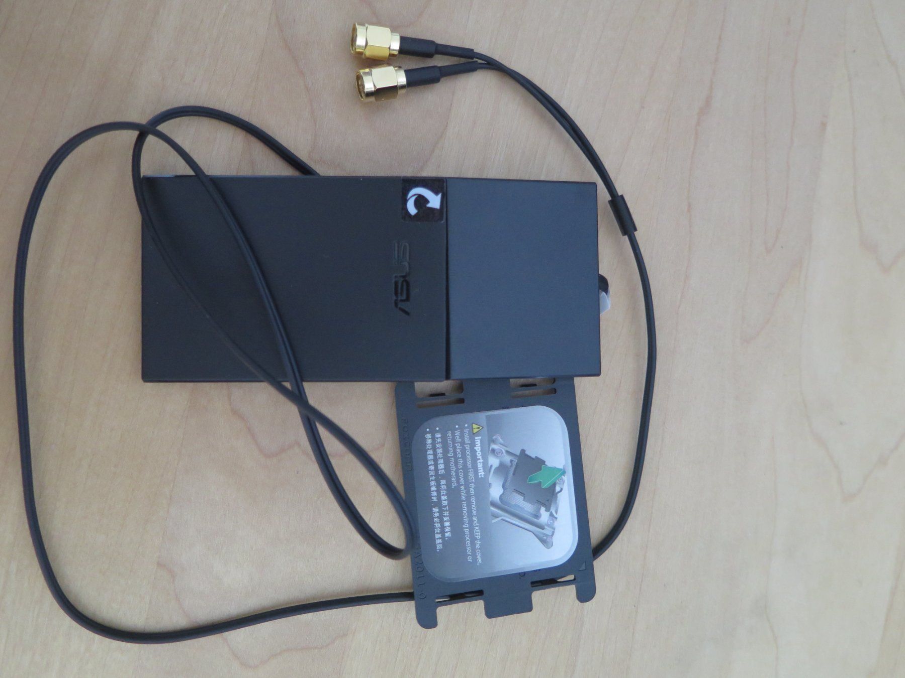 Funktechnik: ASUS WLAN Karte mit 2 Antennenkabeln – Neu (gemäss Beschreibung) aus Rafz von JJPuu2