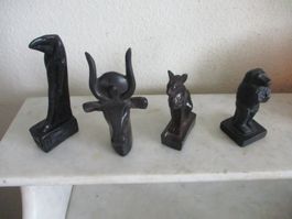 Lot 4 Figuren Aegyptische Götter/Göttin  in Tierform