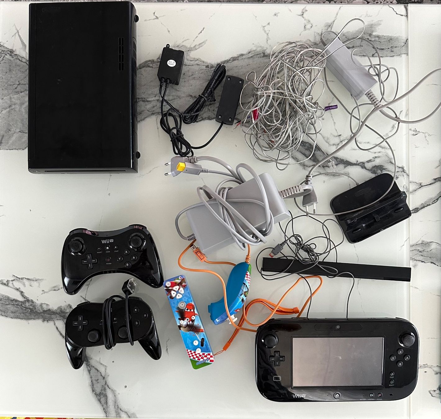 Nintendo Consoles: Nintento Wii U + 7 Spiele – D'occasion à Spreitenbach par Diara14 1