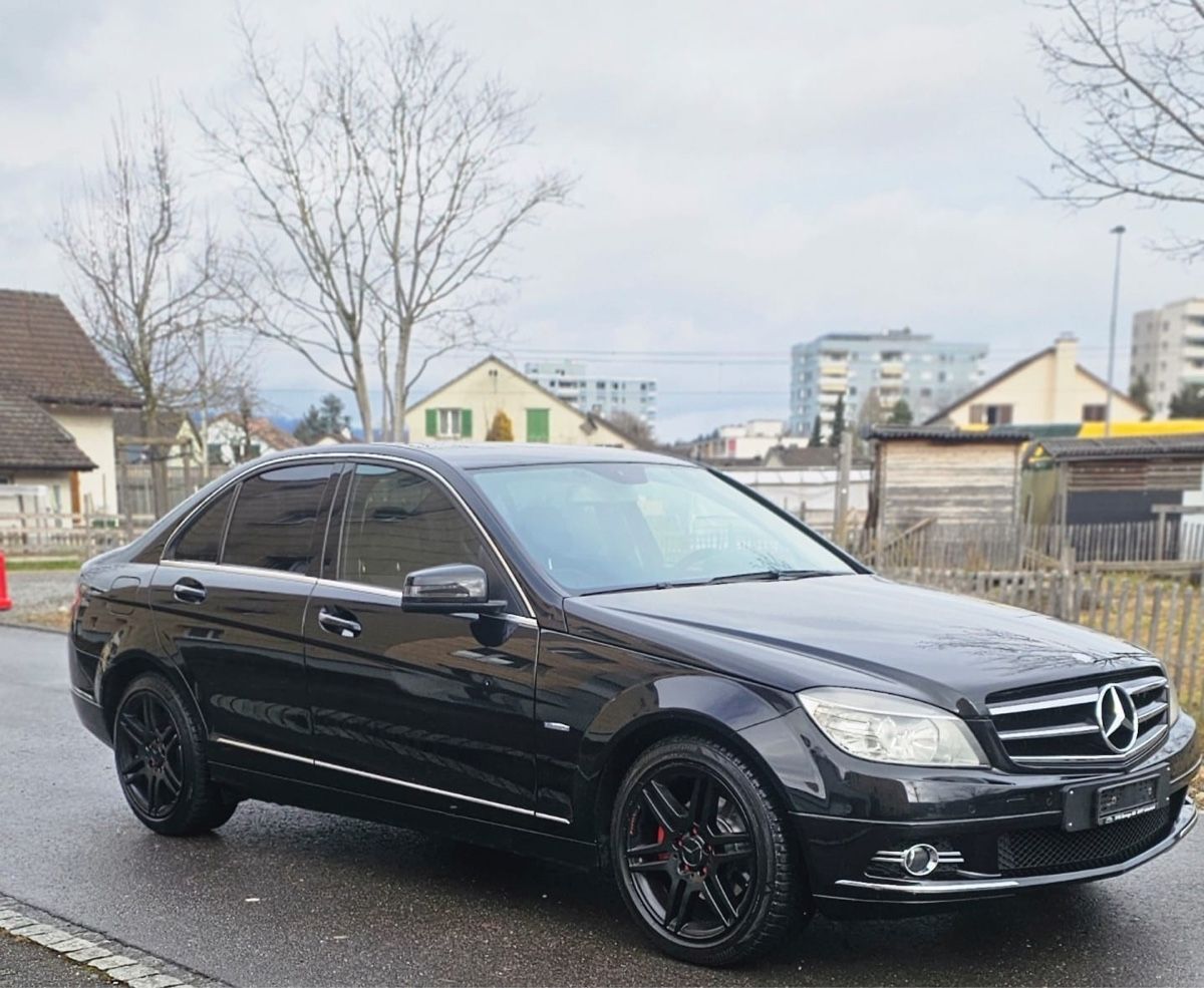 Mercedes-Benz Automobili: MERCEDES BENZ C250 – Usato da Gränichen venduto da R.7 3