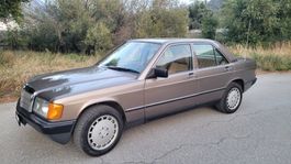 Mercedes 190E 2.0 Automat