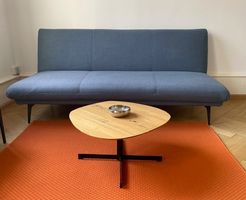 Sofa blau schlichtes Design gebrauchter Zustand