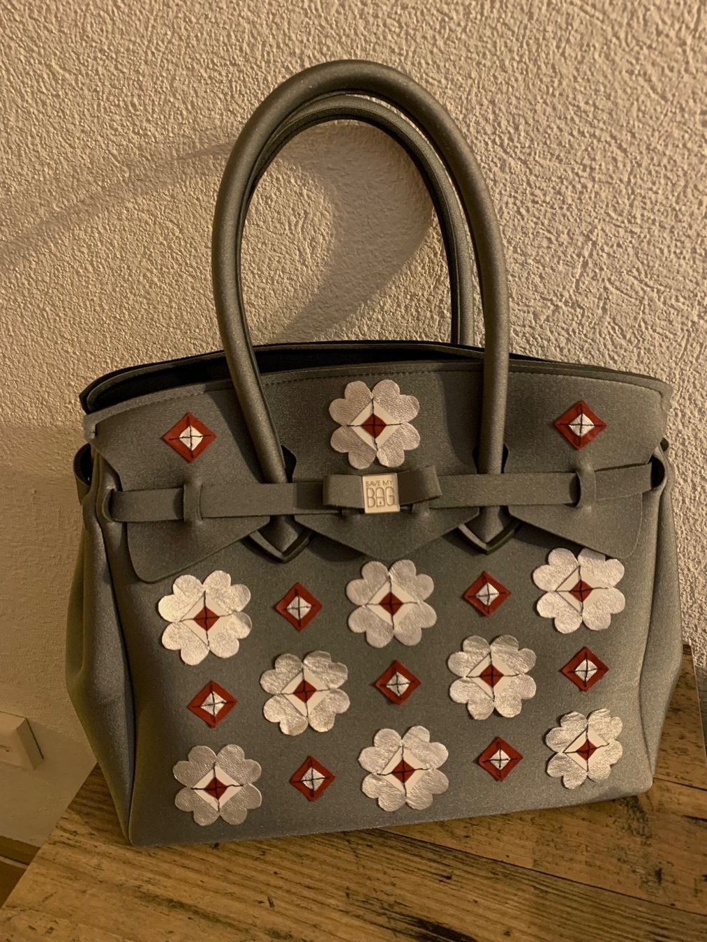 Borse da donna: Neopren Tasche – Usato da Zürich venduto da Lieneli