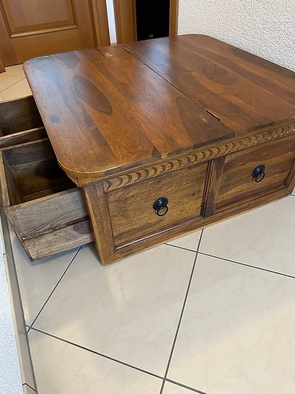 Tables: Couchtisch Massivholz Sheesham – D'occasion à Rheineck par federer81 2