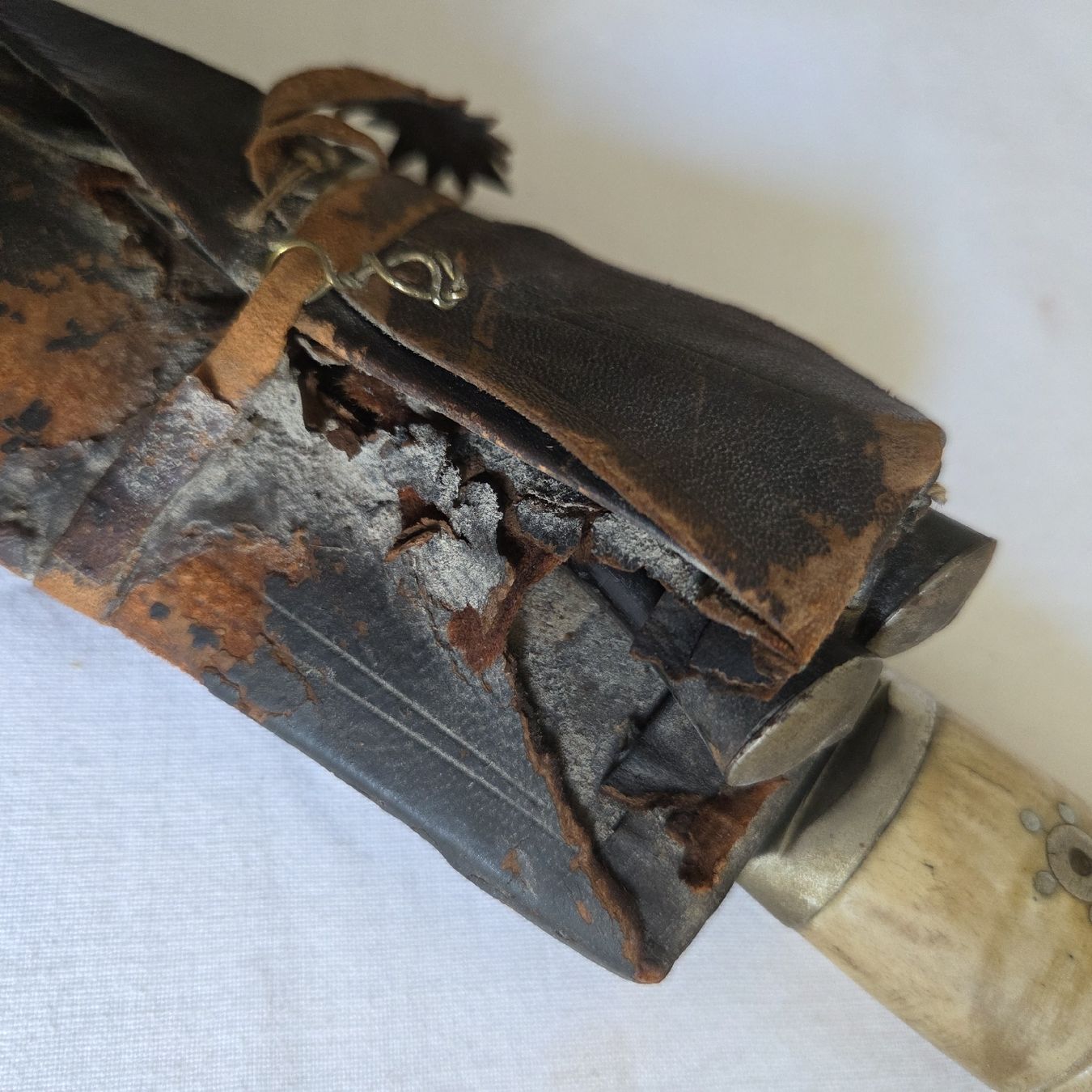Altre raccolte & rarità: Kukri Messer Indien mit Scheide  – Usato da Stans venduto da Ducati16 4