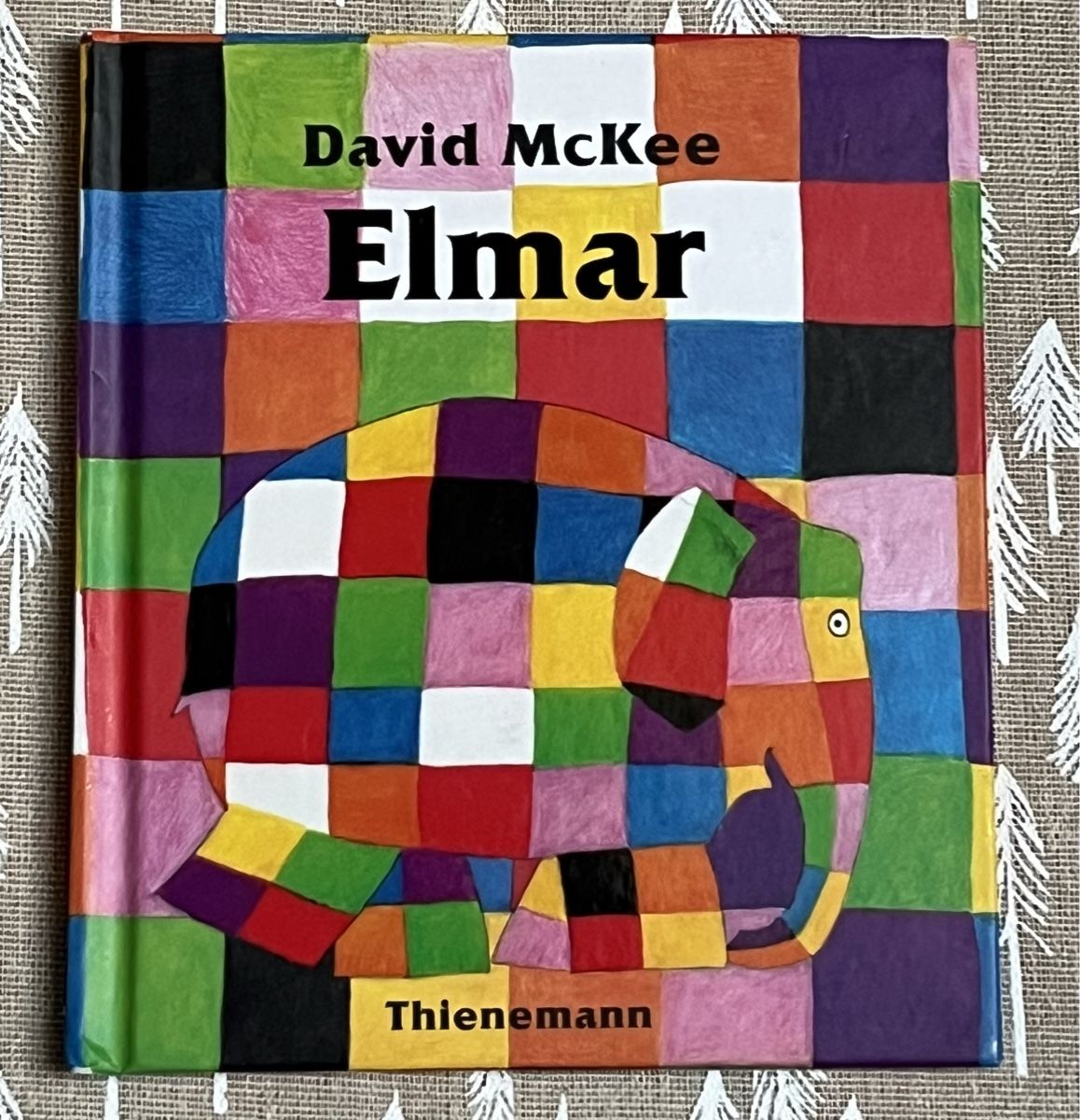 Libri: Kinderbuch ELMAR von David McKee – Usato da La Tour-de-Peilz venduto da Pansy02