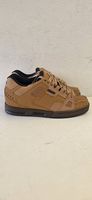 Chaussures NEUVES Globe Sabre, 42