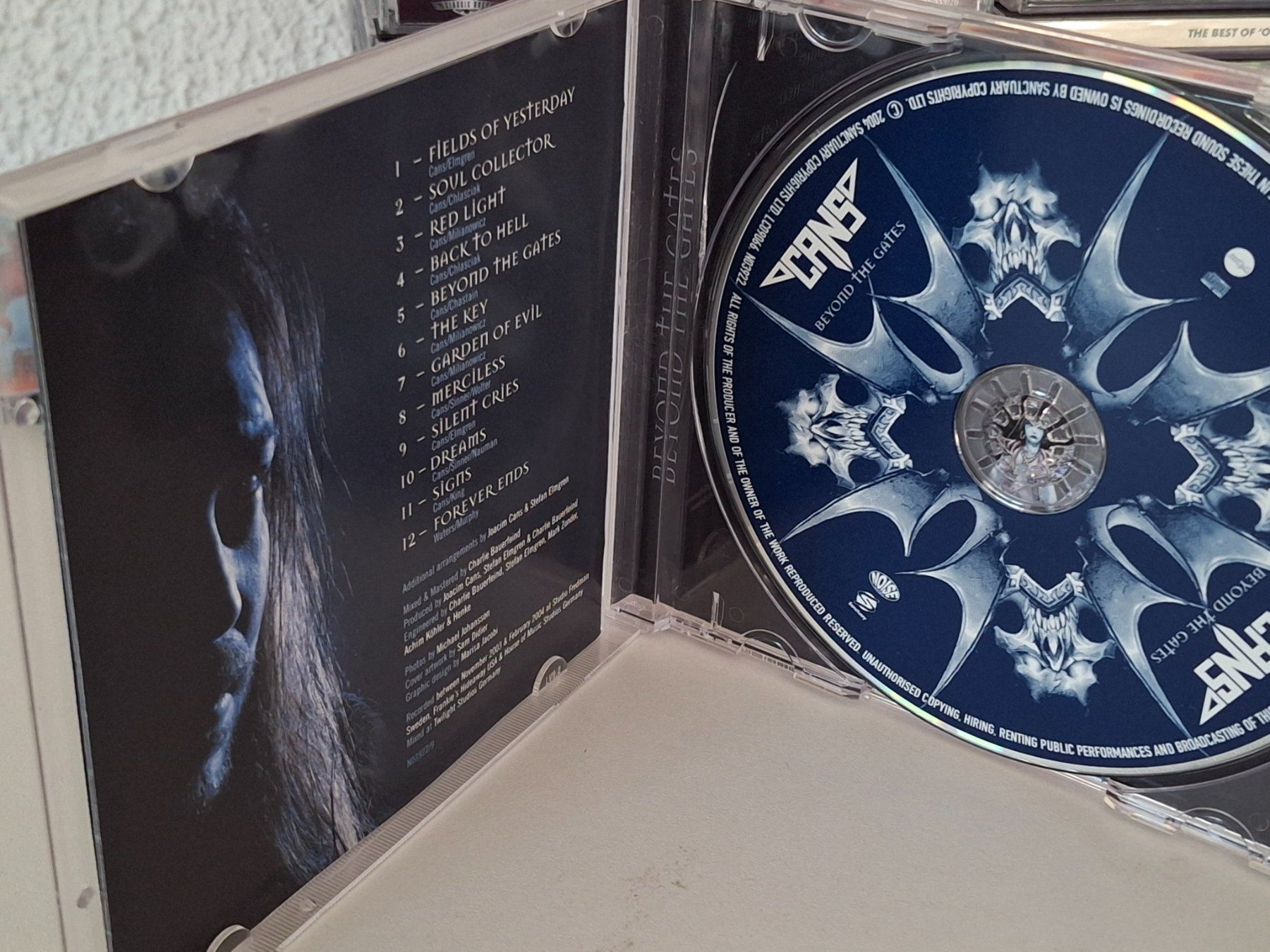 CD: CD Cans - Beyond the Gates , Power- Metal – Usato da Aarberg venduto da Jackup1 2