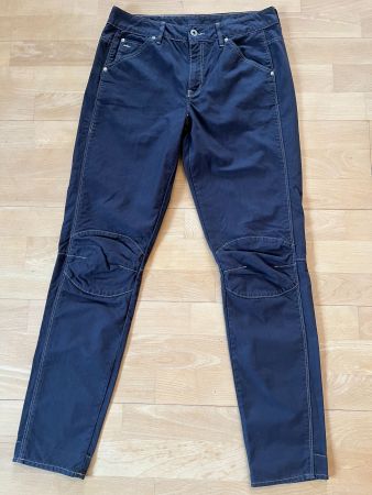 G-STAR RAW Damen Hose in Gr. W26/L34, Dunkellila