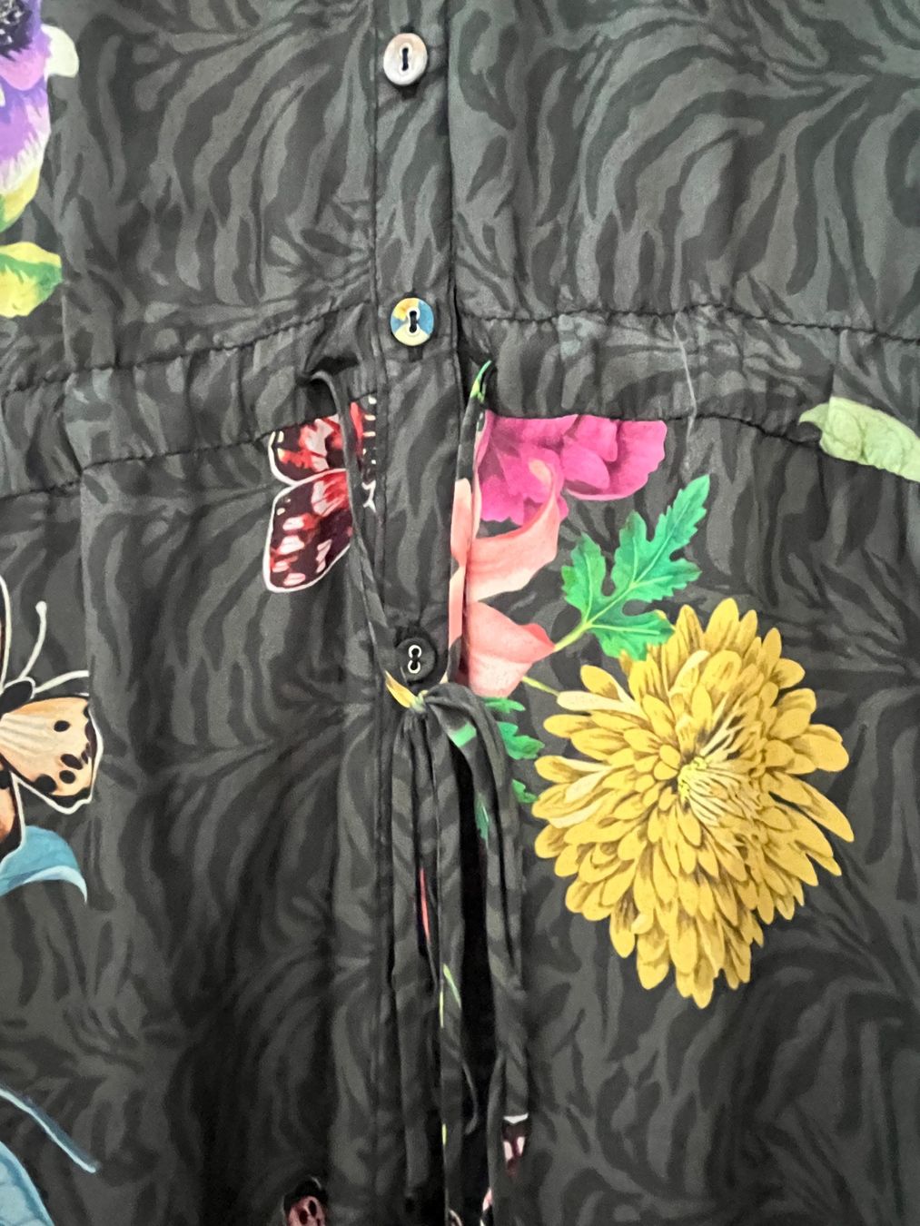 Vestiti: Kleid von Johnny Was – Usato da Zürich venduto da pizzobeatrice 2