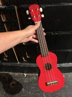 Ukulele Il Pentagramma rosso ottime condizioni usato
