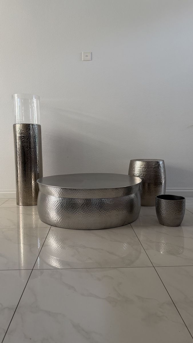 Tutte le decorazioni: Wunderschönes Wohnzimmer-Set aus Aluminium – Usato da Zürich venduto da kidcreme01