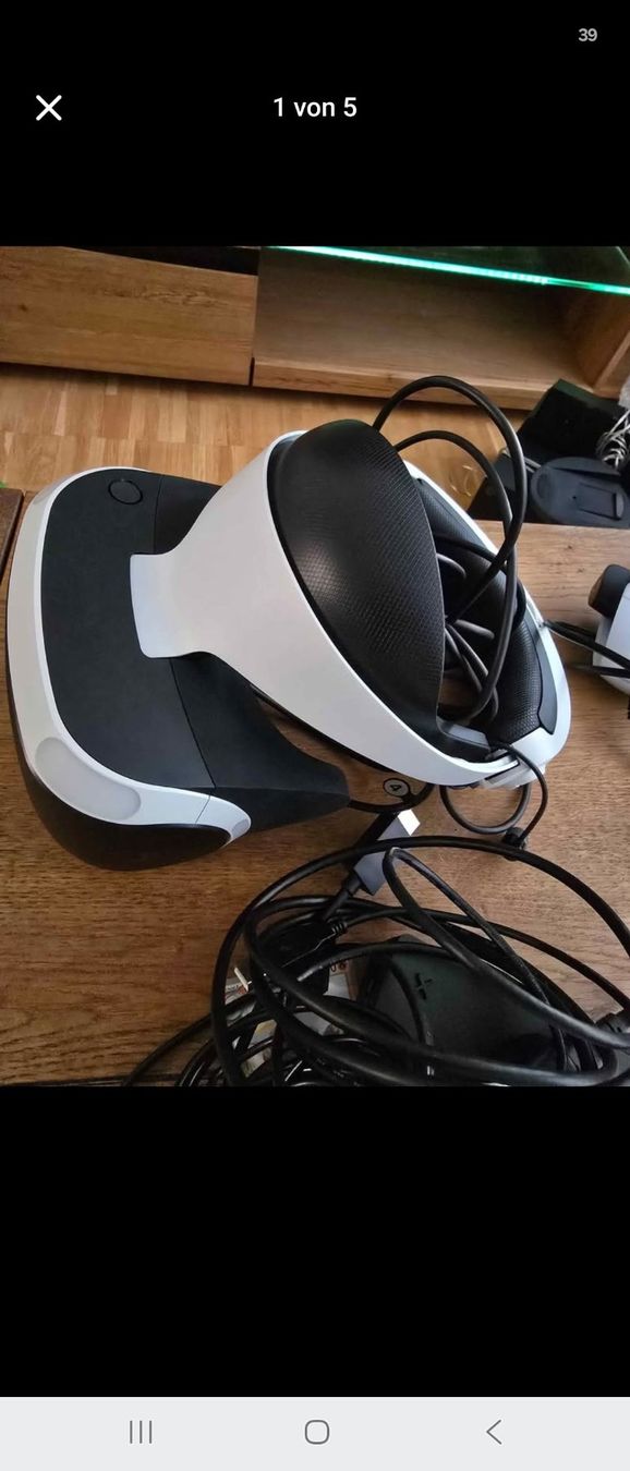 VR Brille: Sony PSVR Set mit PS4 Konsole und Controllern – Gebraucht aus Glattpark(Opfikon) von dra_lw2t