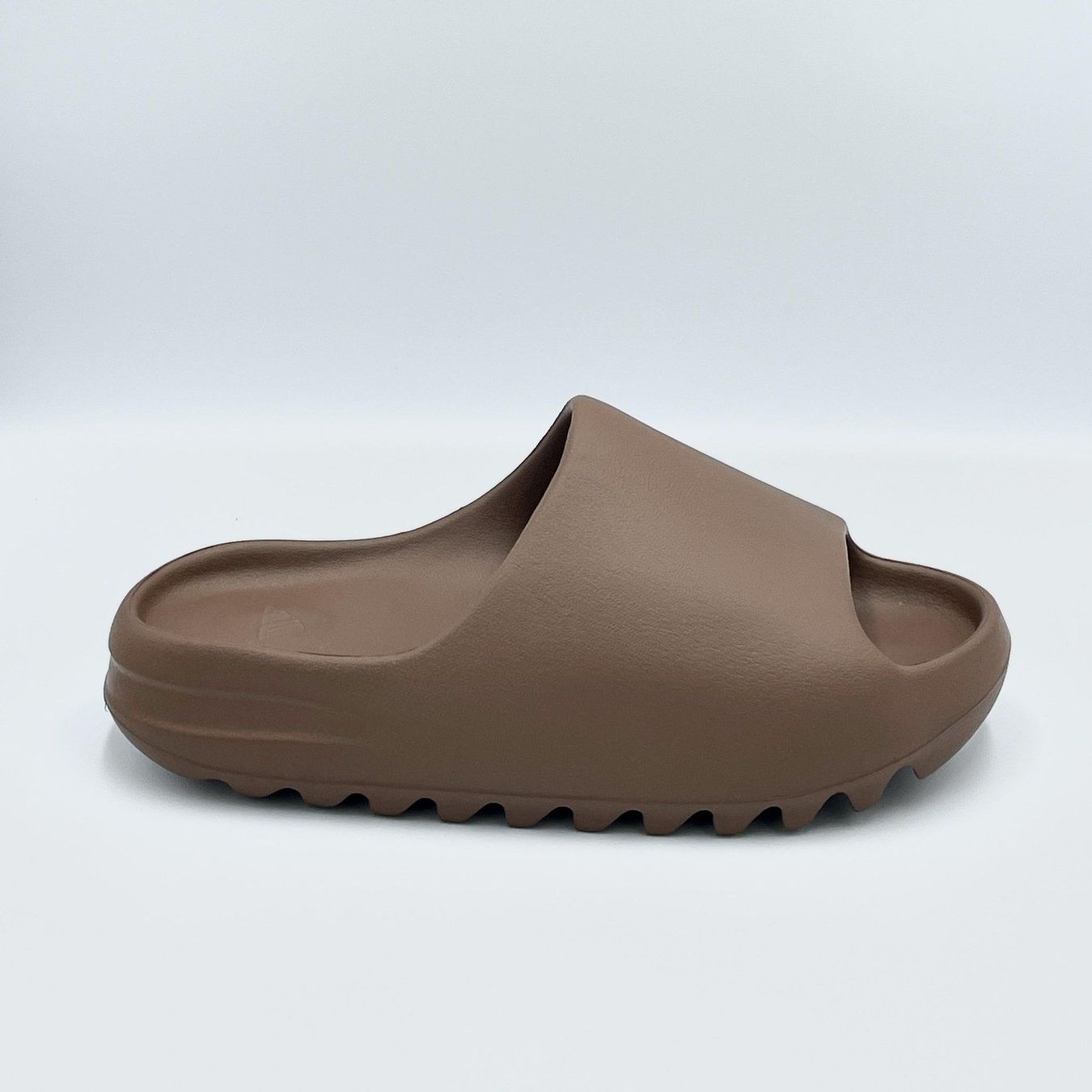 Adidas Scarpe da donna: Adidas Yeezy Slide Flax EU 44.5 – Nuovo e nell'imballaggio originale da Erlinsbach venduto da sasneakers 1