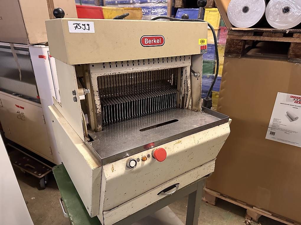 Alle Maschinen: alte Berkel Brotschneidemaschine 380V – Gebraucht aus Necker von liq24
