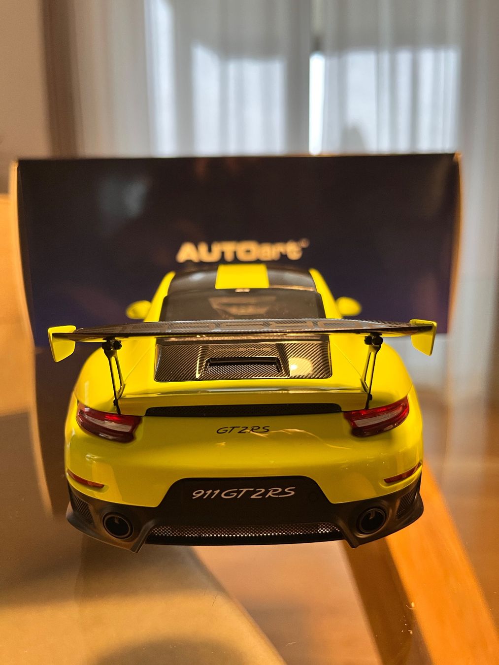 Autoart Modellini d'auto: 1:18 Porsche 911 GT2 RS Autoart – Nuovo (secondo la descrizione) da Kradolf venduto da Zimi78 3