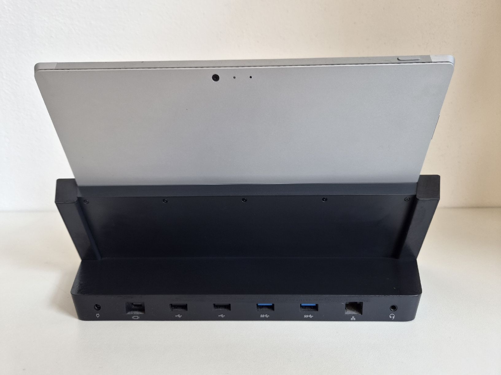 Microsoft Tablet PC: Microsoft Surface-Tablet Pro – Gebraucht aus Schaffhausen von Alforall 1