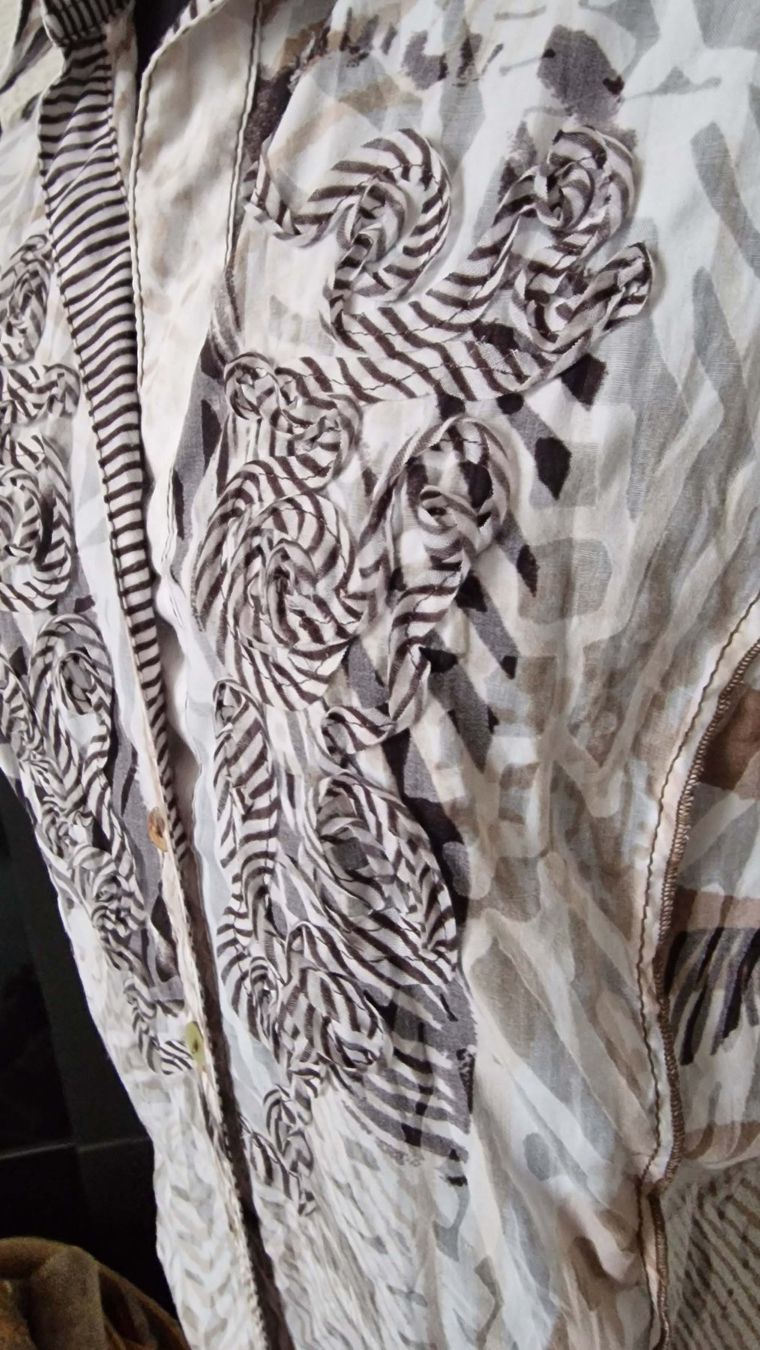 Bonita Camicette: Bluse mit Struktur von BONITA – Usato da Wil  AG venduto da Kfloh 1