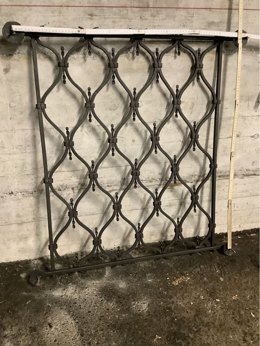 Griglie e Inferriate: Grille de fenêtre – Usato da Chernex venduto da Paul096 3