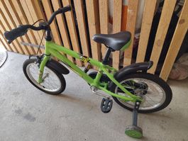 vélo 16'' pour enfant avec petites roues