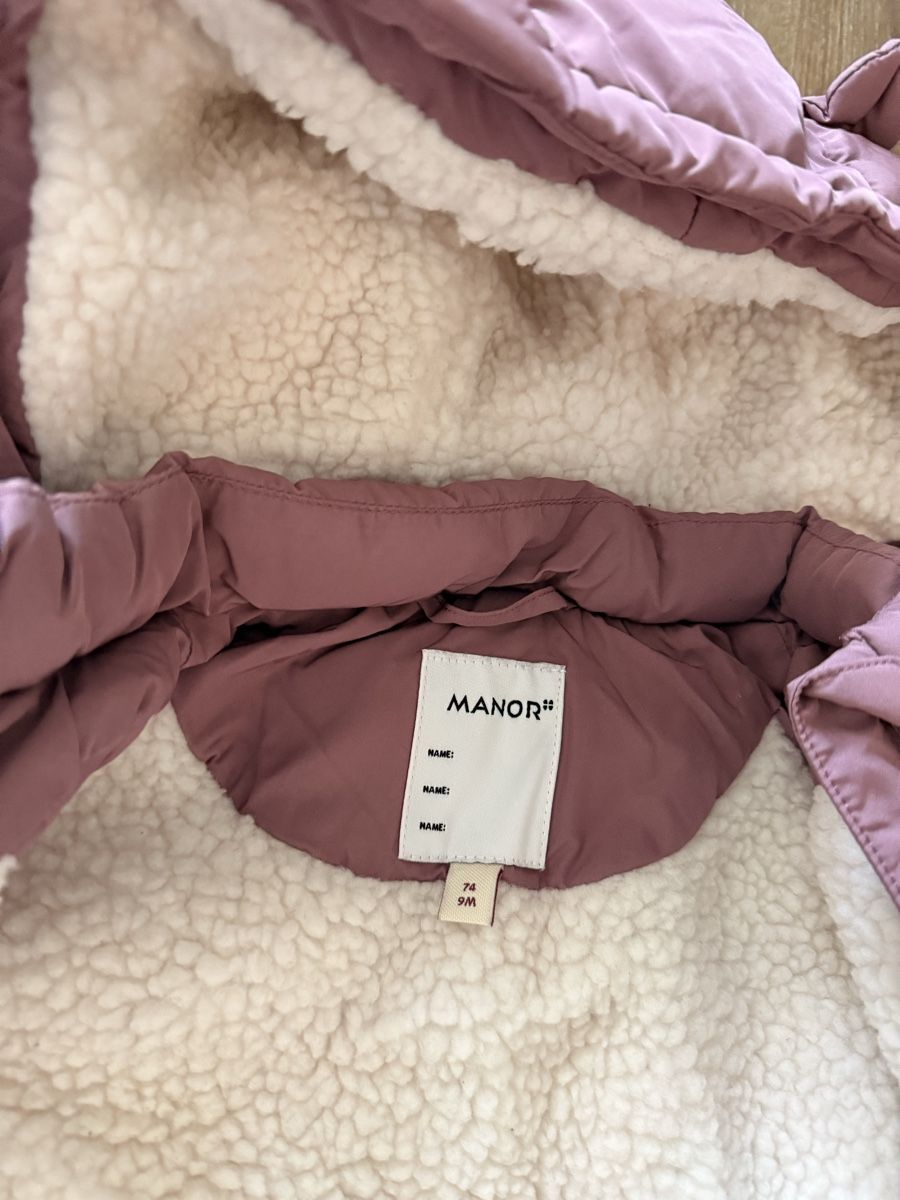 Manor Vestes & Manteaux: Winterjacke mit Fäustlingen – Neuf (Voir description) à Basel par _cookies_ 1