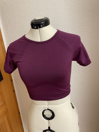 Sport Top in Lila, Grösse S