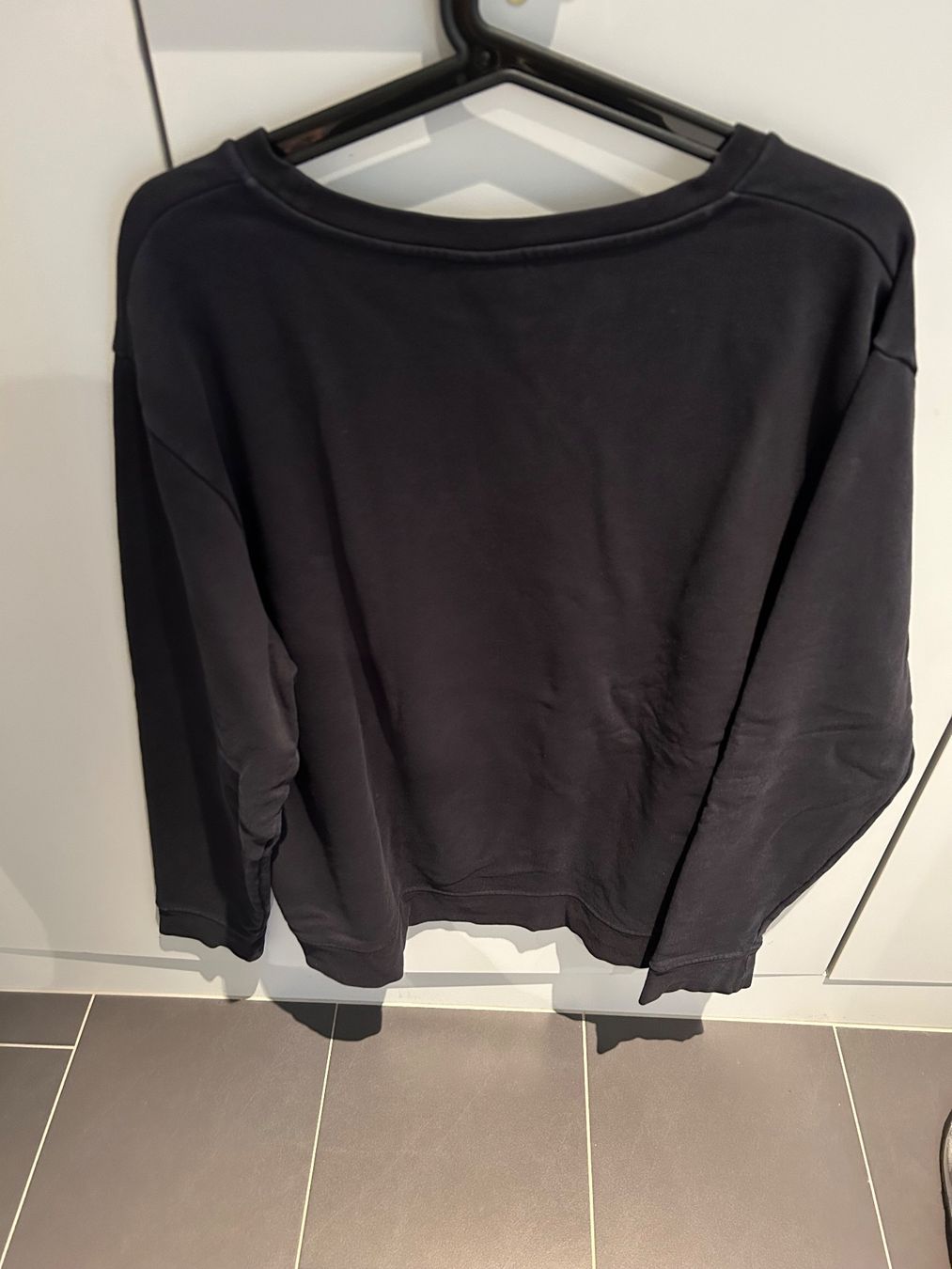 Marcelo burlon Maglioni & Felpe: Marcelo Burlon – Usato da Schlieren venduto da Leavio 2