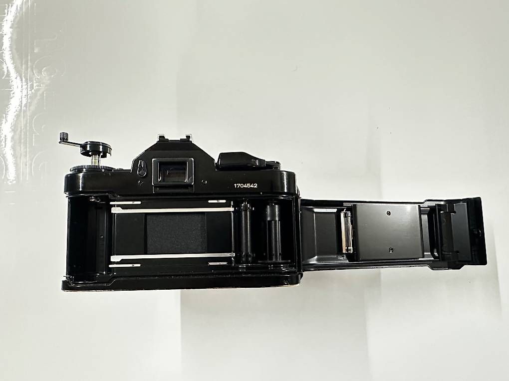 Fotocamera: Canon A-1 – Usato da Willisau venduto da Pet1972 4
