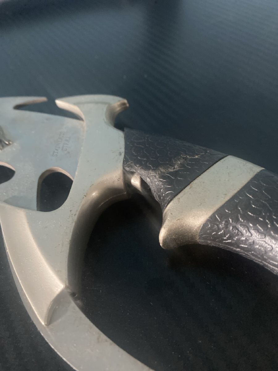 Accessori: Dekoratives Messer "Justice" mit Ständer (defekt) – Difettoso da Flumenthal venduto da guz_ld76 1