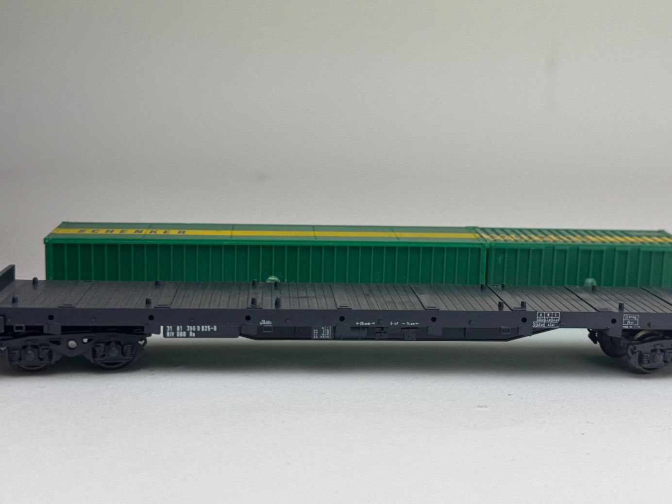 Liliput Modellini di ferrovie: HR-  Liliput Containertragwagen Schenker – Usato da Elm venduto da Wikmtz 2