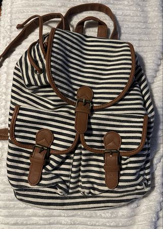 Gestreifter Mini Rucksack - ideal für den Sommer!