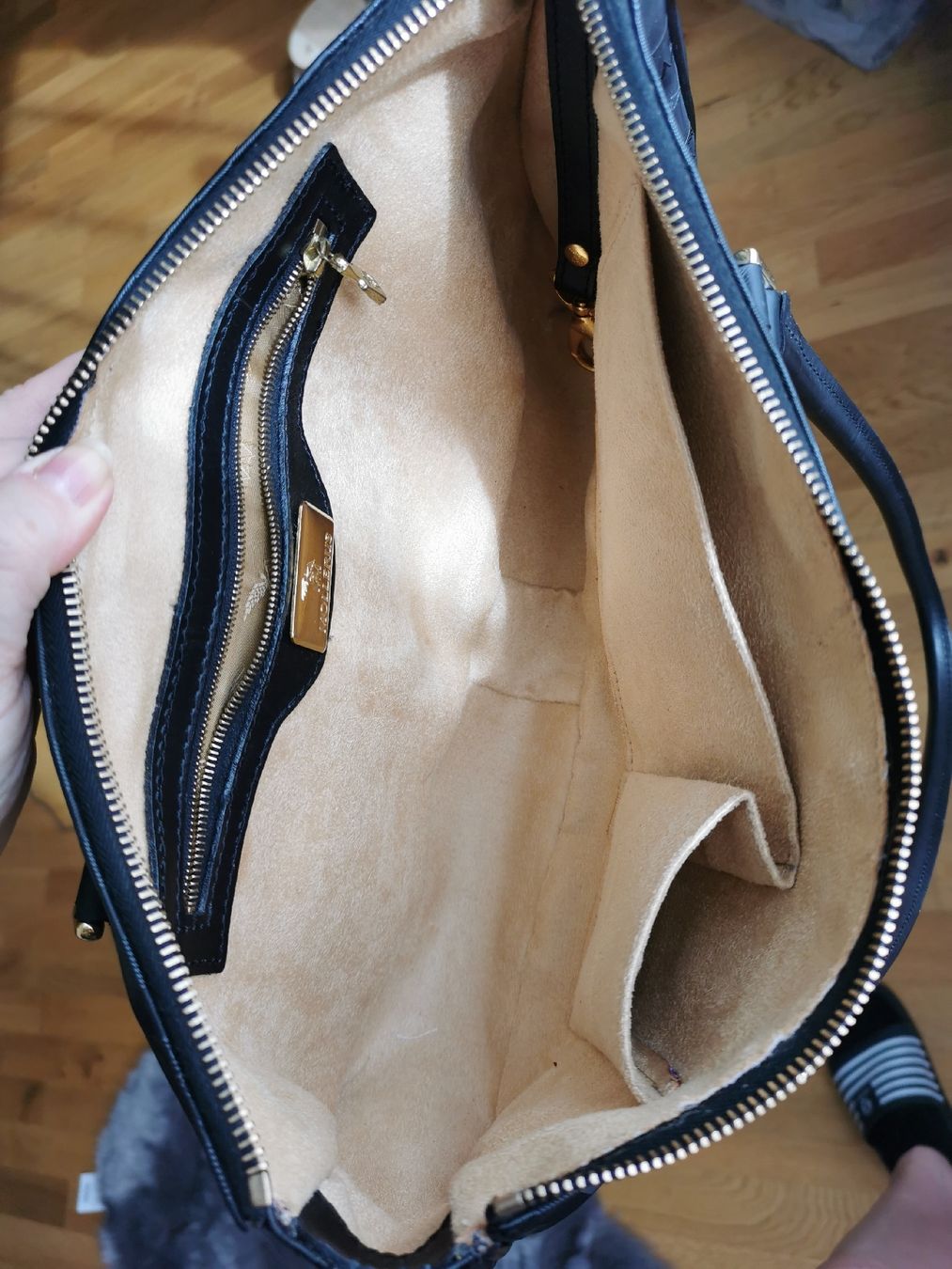 Maison Mollerus Borse da donna: MAISON MOLLERUS Schultertasche schwarz – Usato da Weinfelden venduto da Heldin11 4