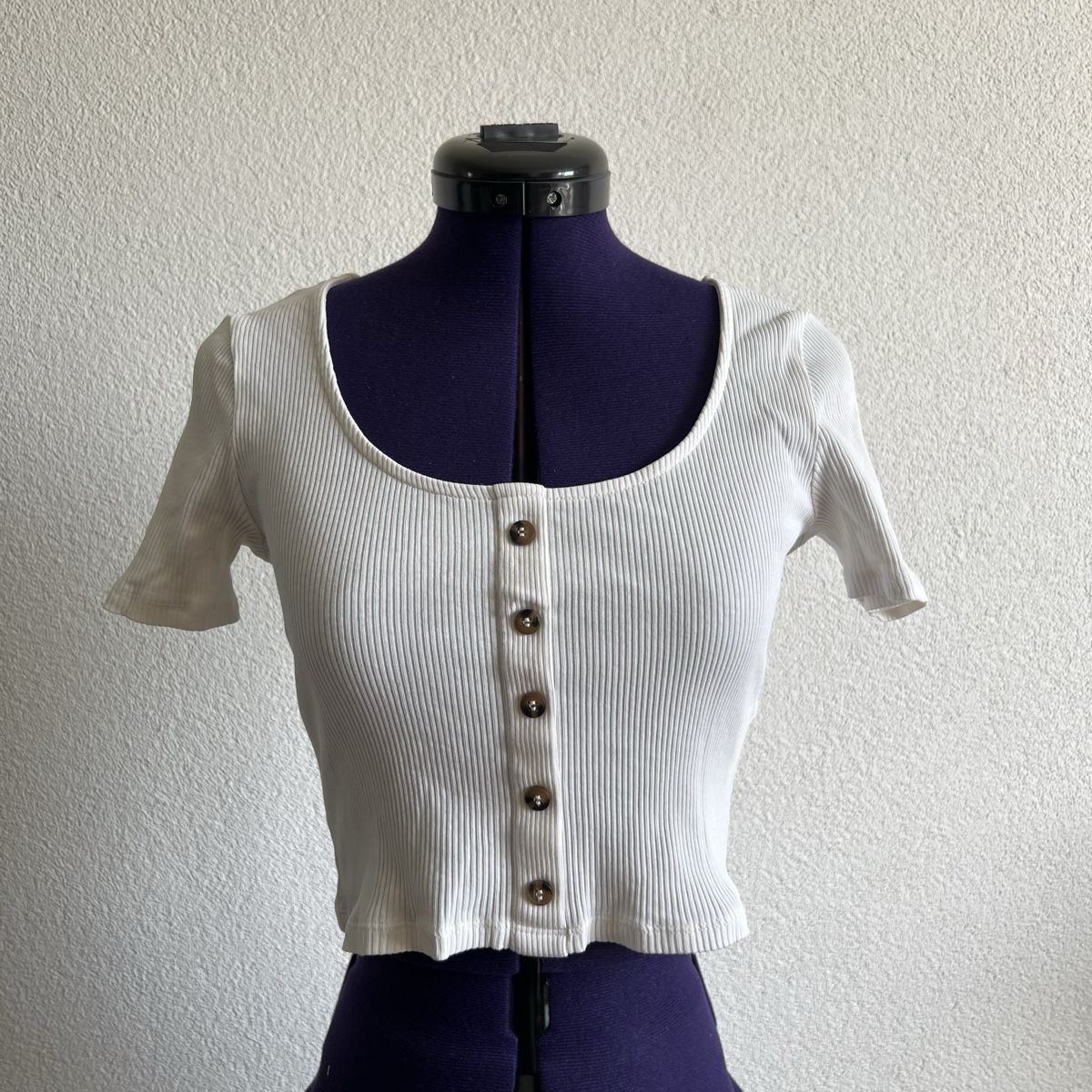 H&M Top: H&M Rib Top Weiss S – Usato da Tagelswangen venduto da SpicyChicken