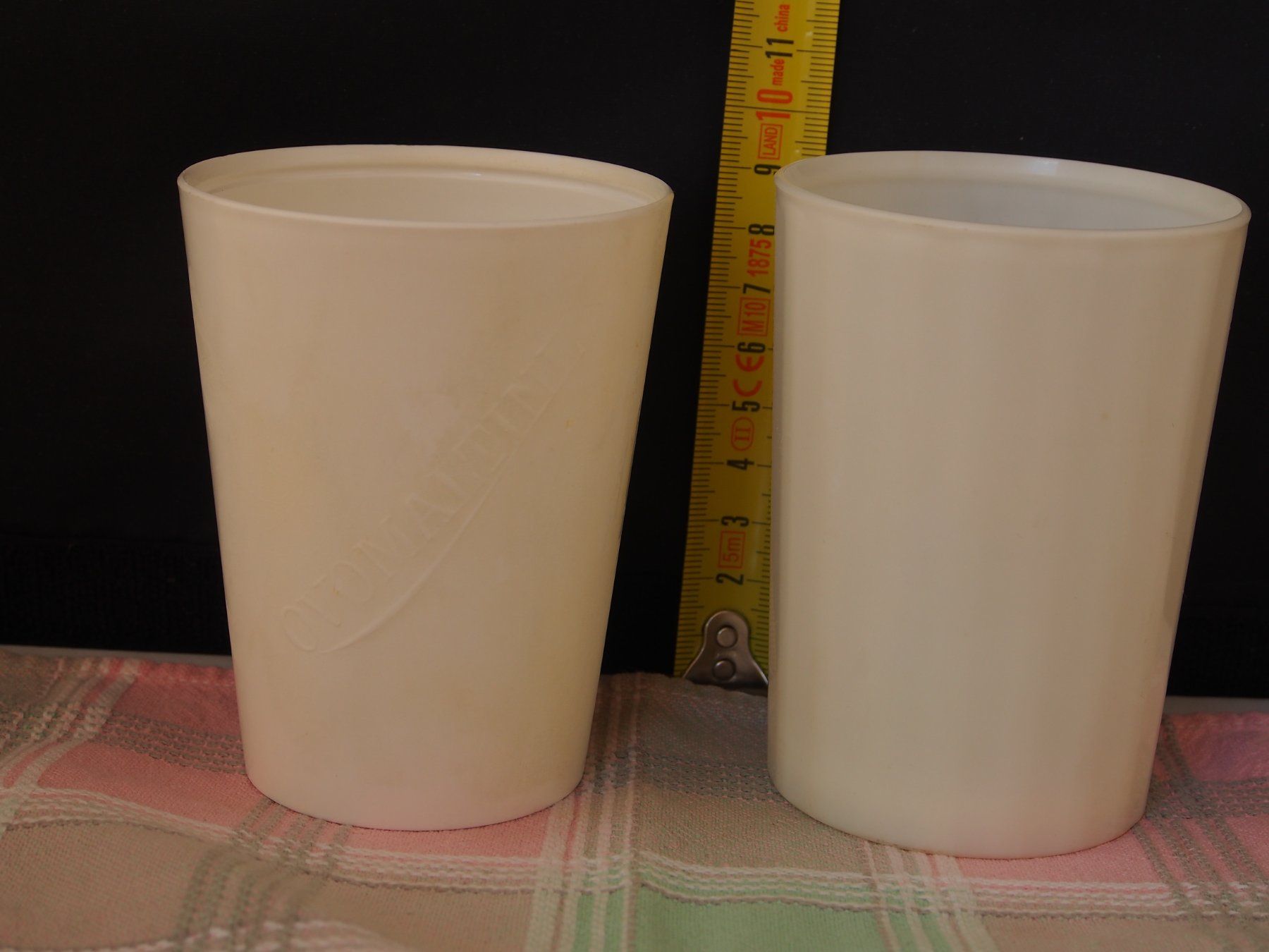 Elettrodomestici da cucina: verre plastique Ovomaltine – Usato da Ovronnaz venduto da Etagne68 9