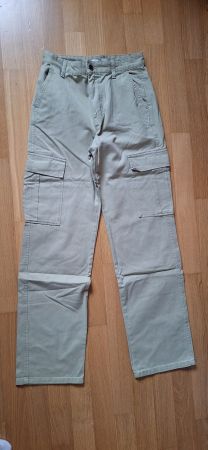 Stradivarius, pantalon cargo