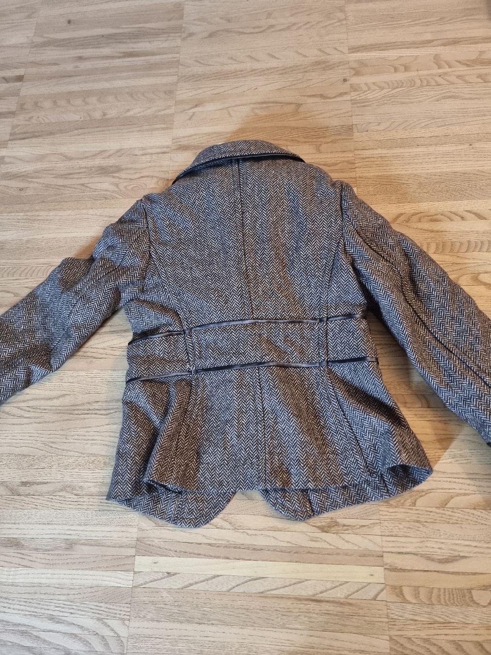 Benetton Giacche & Cappotti: Süsse Jacke Gr. 110 Mädchen – Usato da Pratteln venduto da Malvea 3