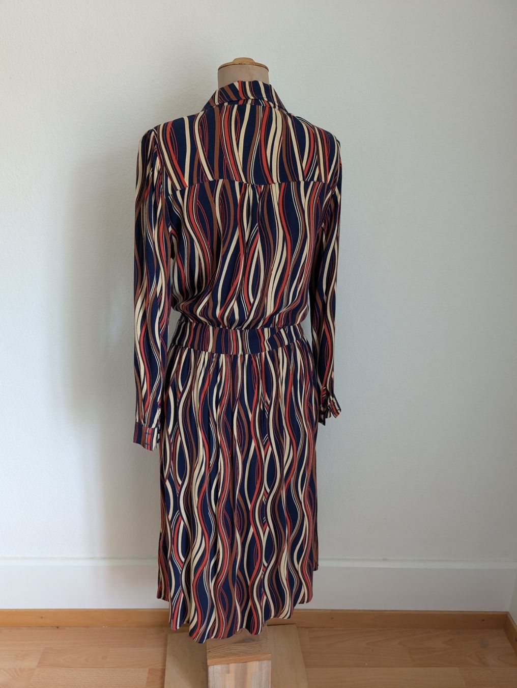 King Louie Vestiti: King Louie Blusenkleid lang, gemustert – Usato da Luzern venduto da lal_8z2w 3
