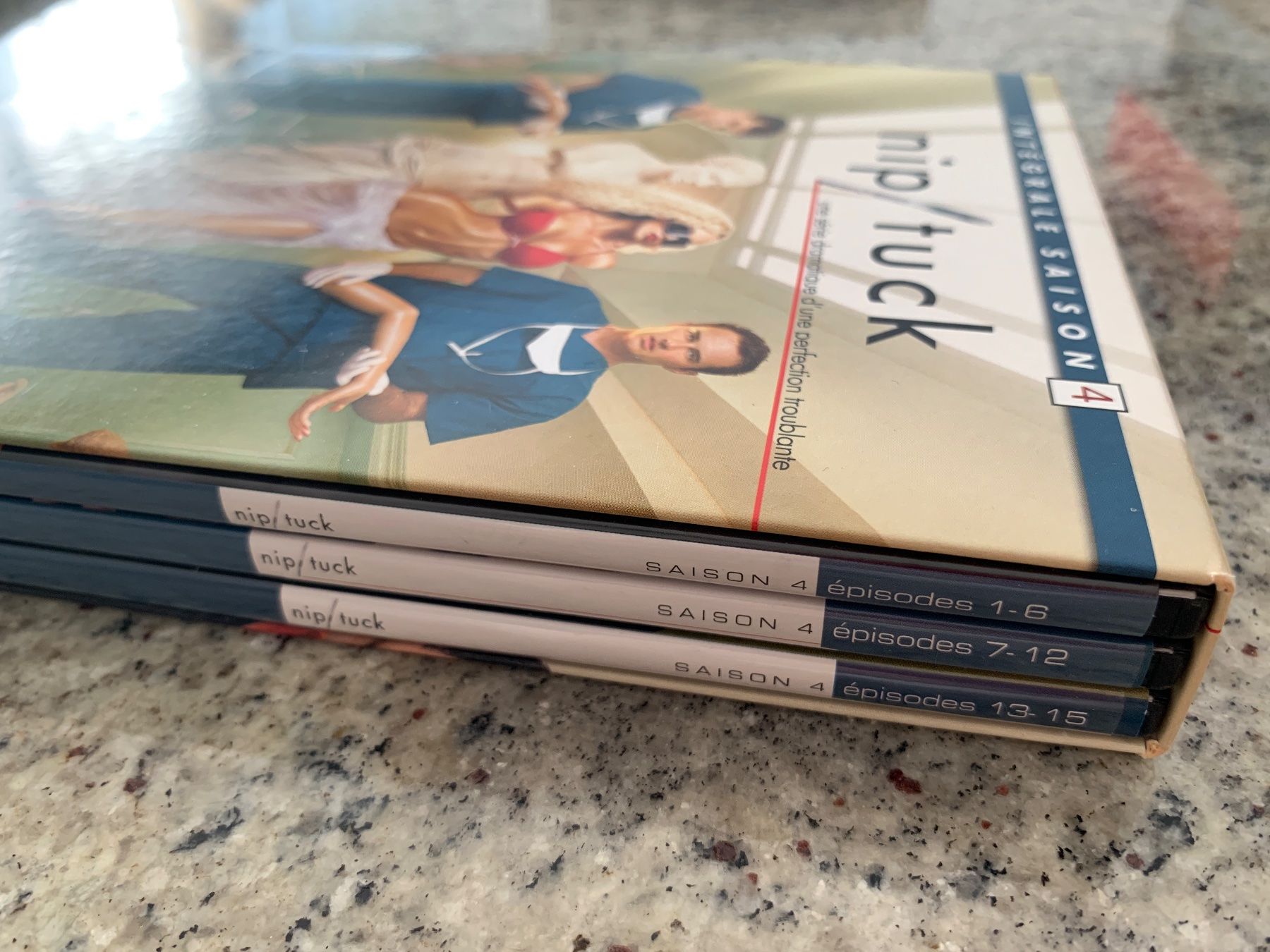 Tutti i DVDs: Coffret DVD Nip/Tuck Saisons 1-6 – Usato da Genève venduto da sunsustains 5