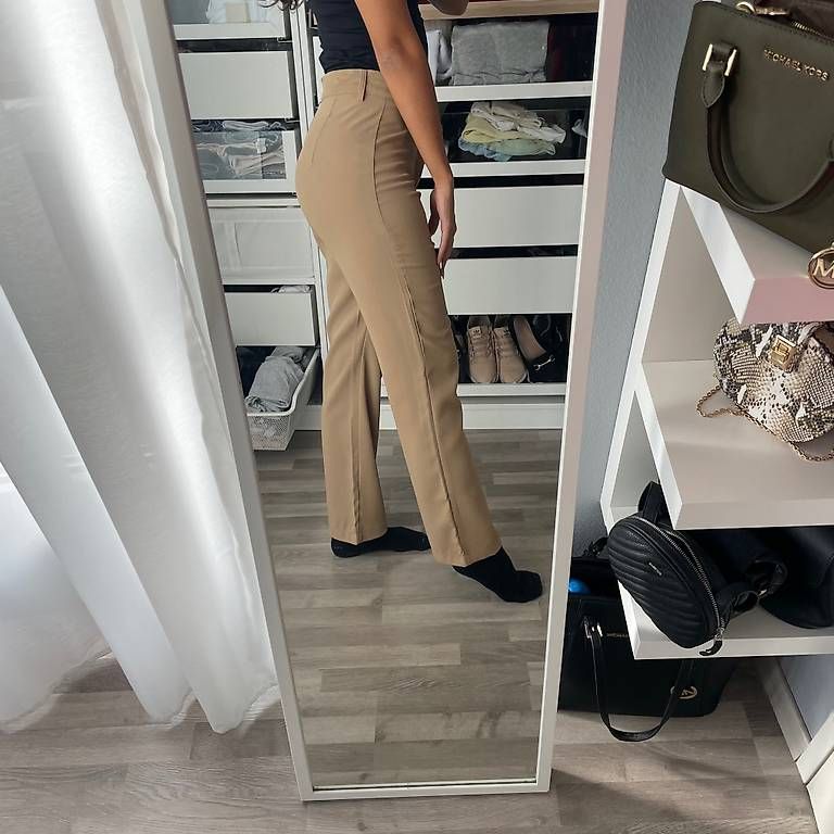 Pantaloni: Stoffhose Shein – Usato da Hochdorf venduto da Franciscochico 1