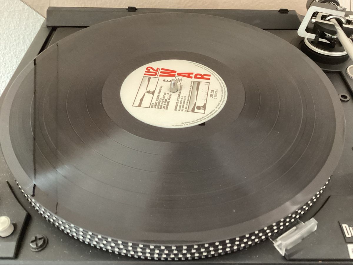 Dischi in vinile: U2 - War - LP Vinyl – Usato da Zürich venduto da Rockbyrd 3