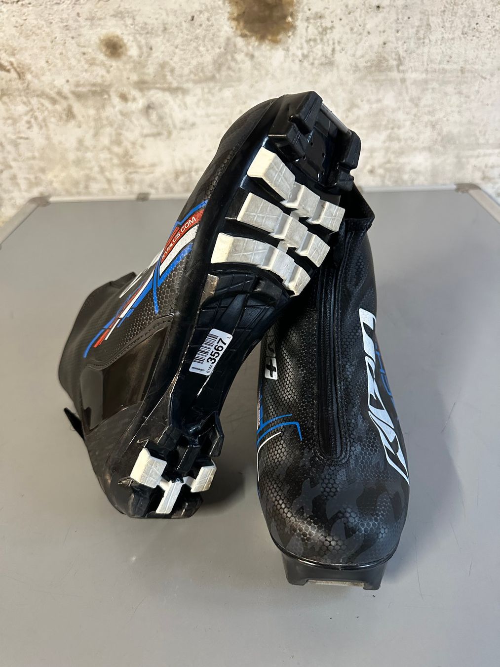 Scarpe da uomo: KW+ Klassisch Langlauf Schuhe Gr. 43 – Usato da Emmenbrücke venduto da karkarkar 4