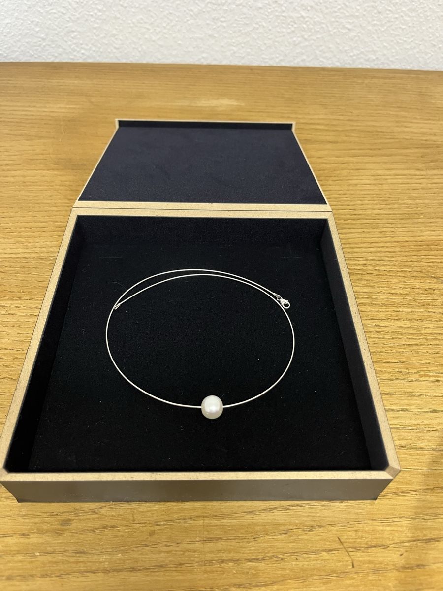 Catenine: Halskette mit Box – Usato da Teufenthal AG venduto da Nanahu