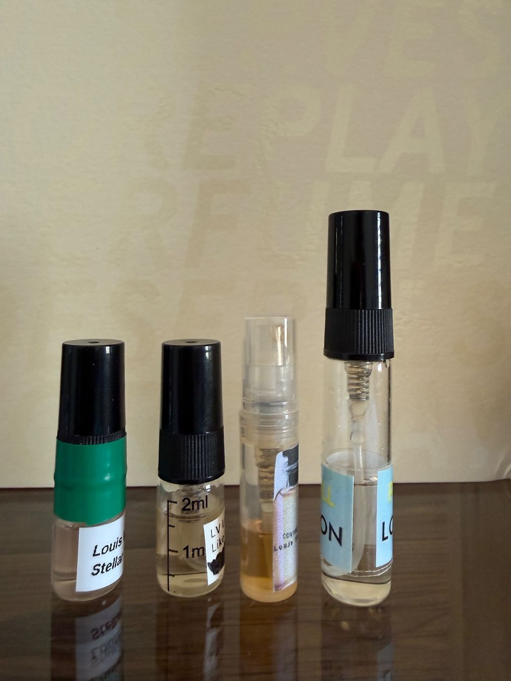 Louis Vuitton Parfums & Eau de Toilette: Louis Vuitton Ambre Levant, Stellar Times & luxury samples – D'occasion à Ittigen par iGeorgia 9