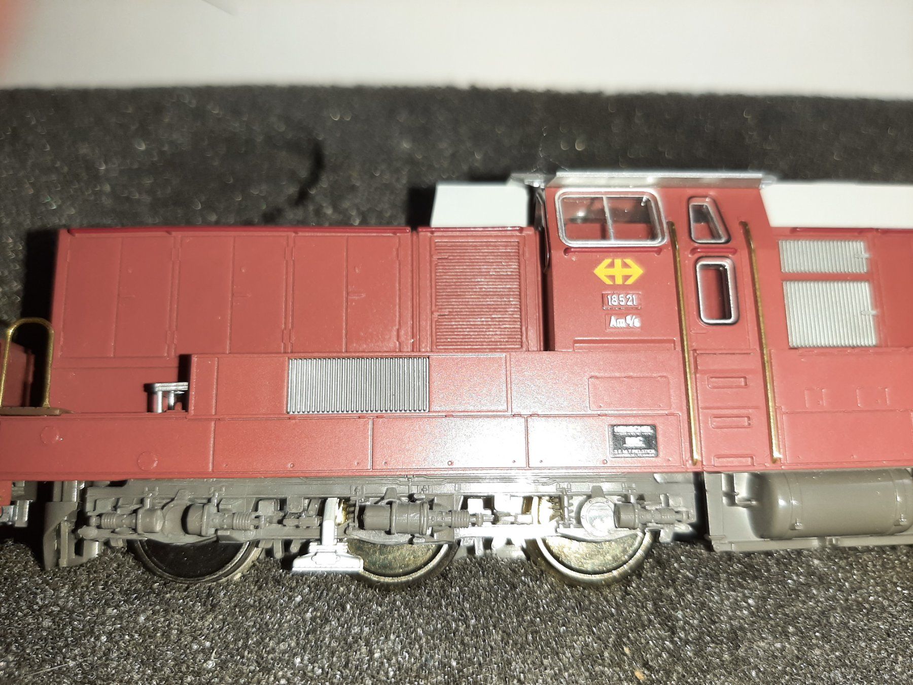 Kato Modellini di ferrovie: KATO Am 6/6 18521 – Usato da Avully venduto da RIVALIS 3