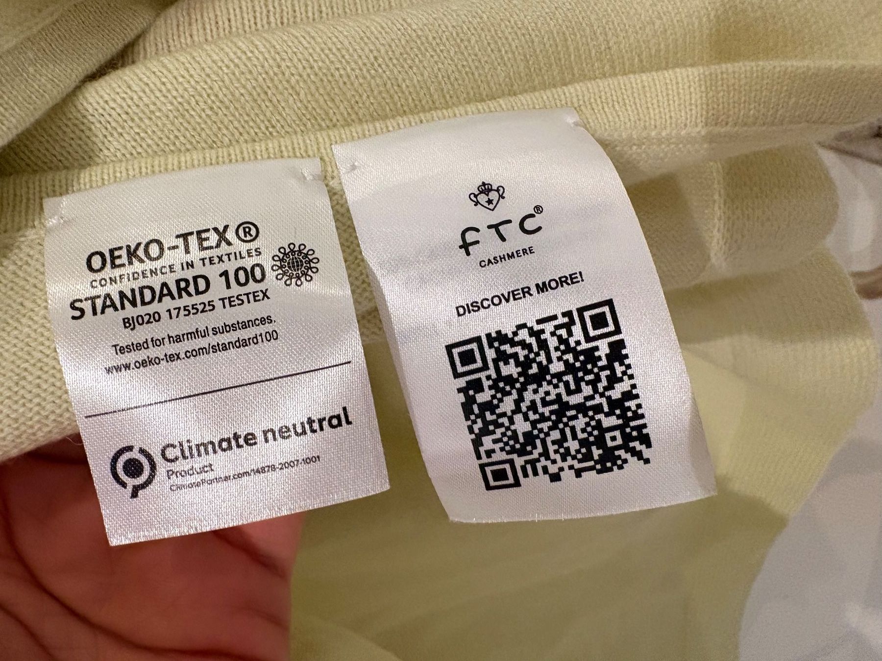 FTC Pulls & Sweat-shirts: Pullover FTC 50% CASHMERE -  Size M - NEW with tag – Neuf avec emballage d'origine à Muzzano par Sidney_3 3