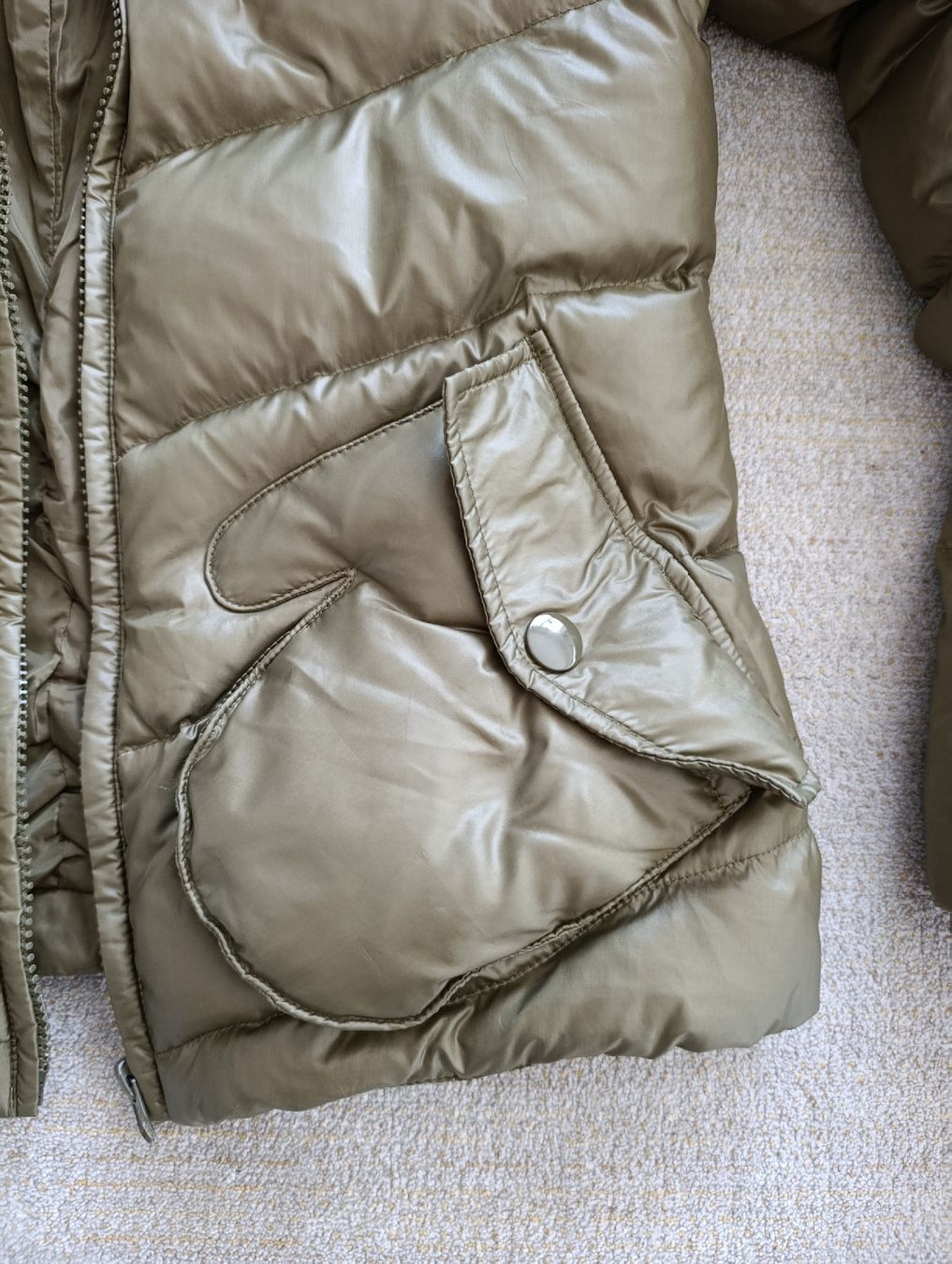 Giacche: VESTE DOUDOUNE PLUMES VERT OLIVE PETIT S – Usato da Sierre venduto da shirley04 4