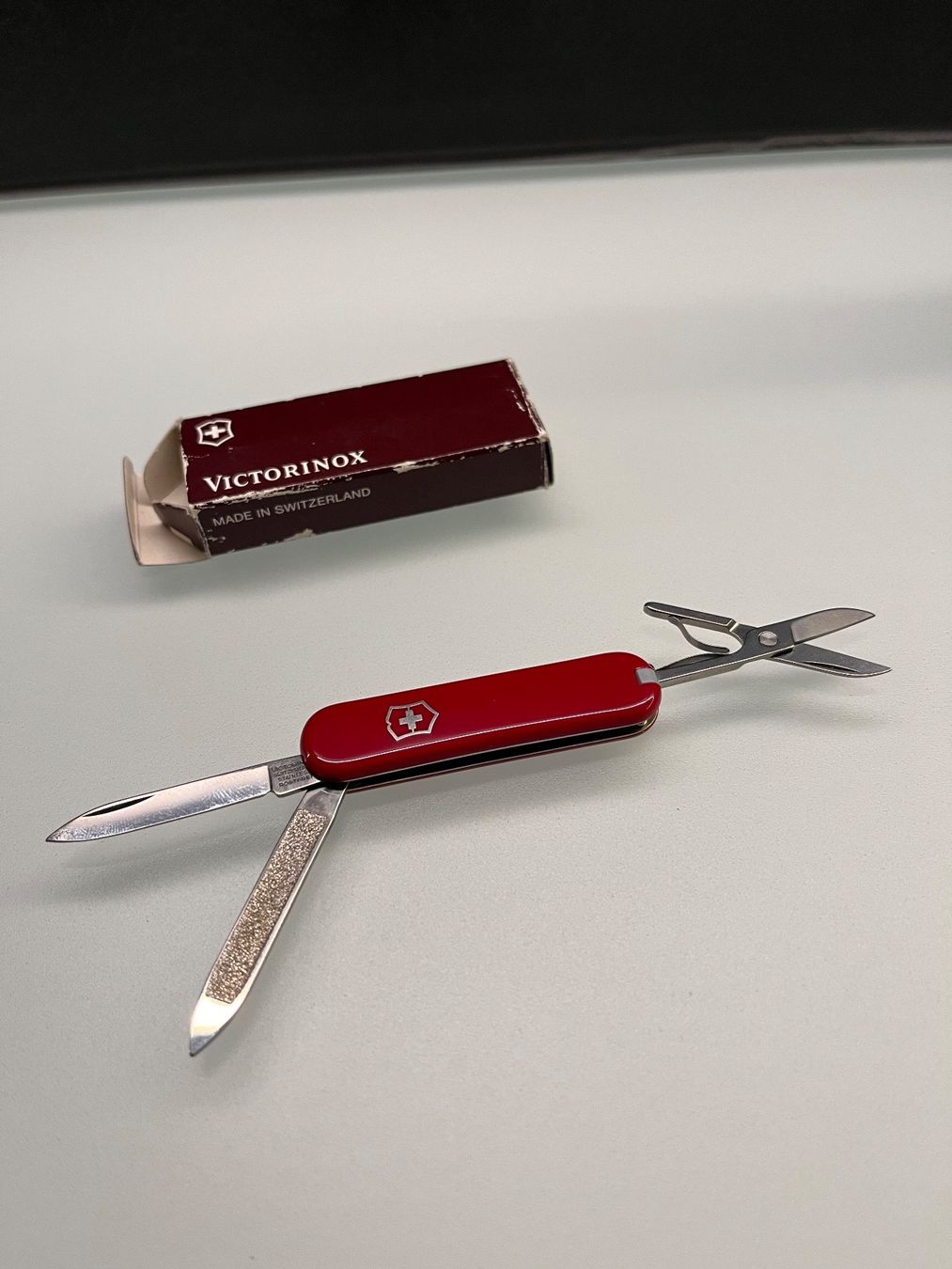 Victorinox Coltelli tascabile: Victorinox Sackmesser alt klein – Usato da Bellach venduto da 2ndBox 3